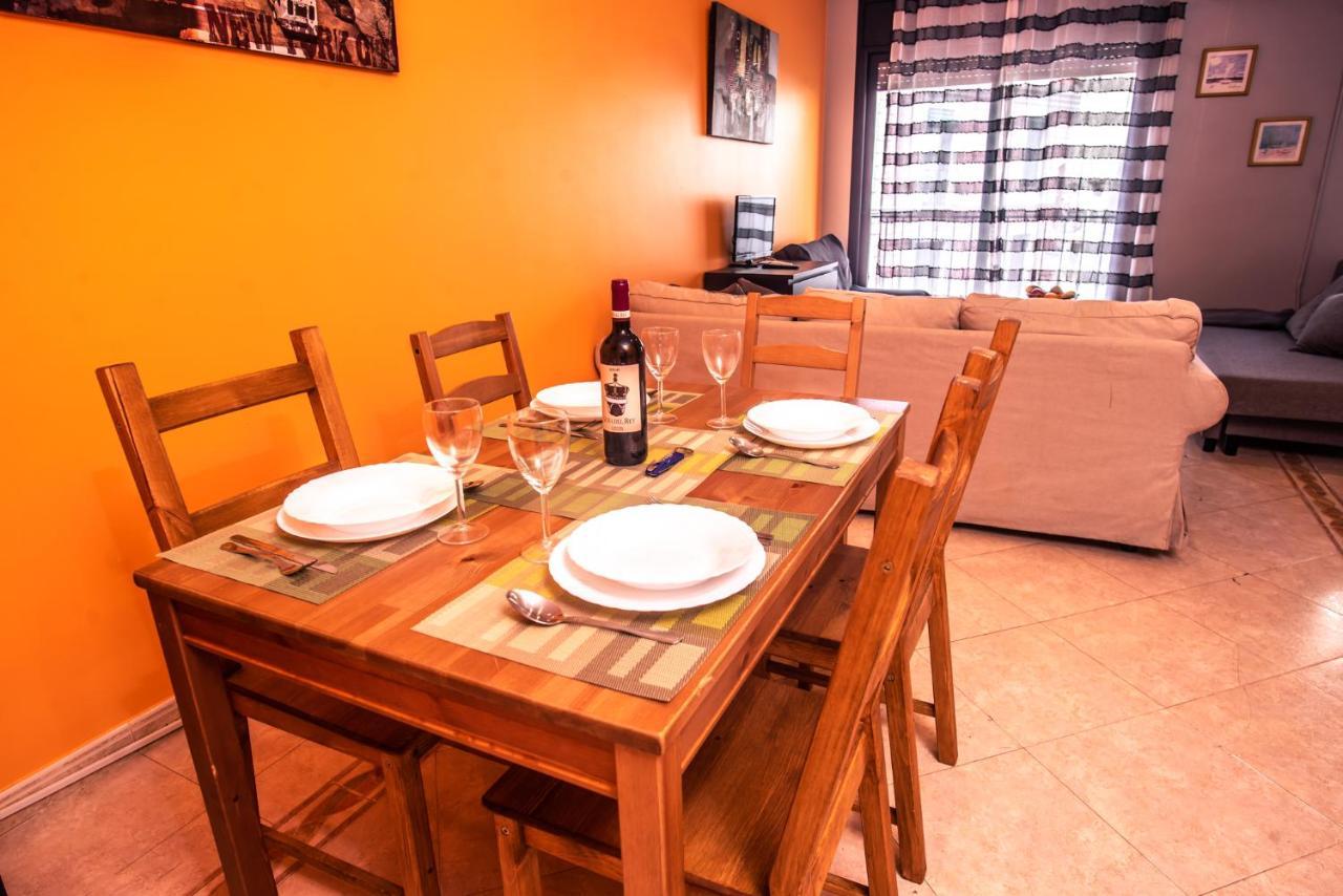 Apartaments Yaco Lloret de Mar Exterior foto